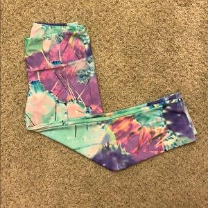 Onzie yoga / active crop Capri leggings S/M